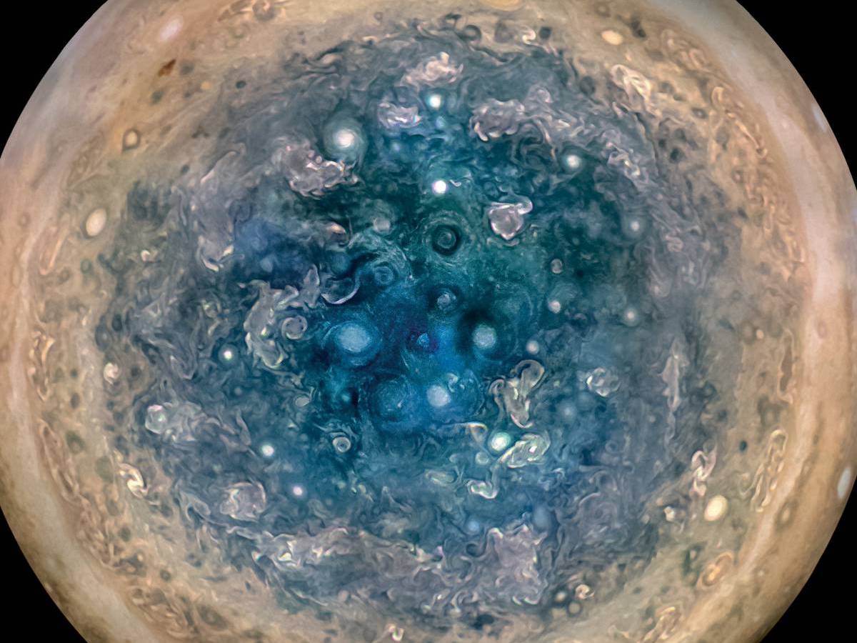 Los polos y anillos de Júpiter captados por la sonda&nbsp;Juno