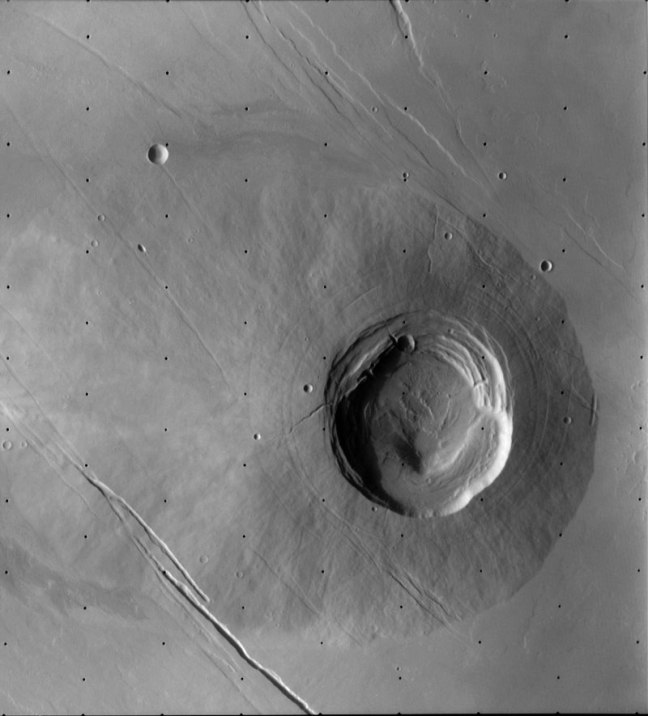 Volcán Biblis Patera en Marte