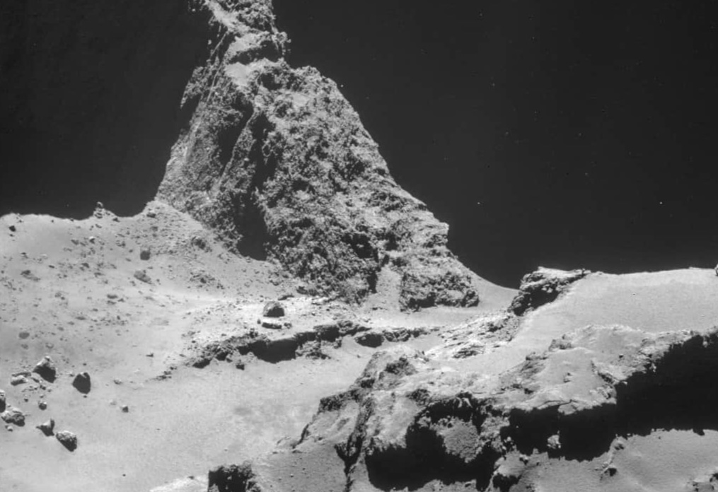 Cometa 67P/Churyumov-Gerasimenko fotografiado a 10 km por la cámara NAVCAM de Rosetta.