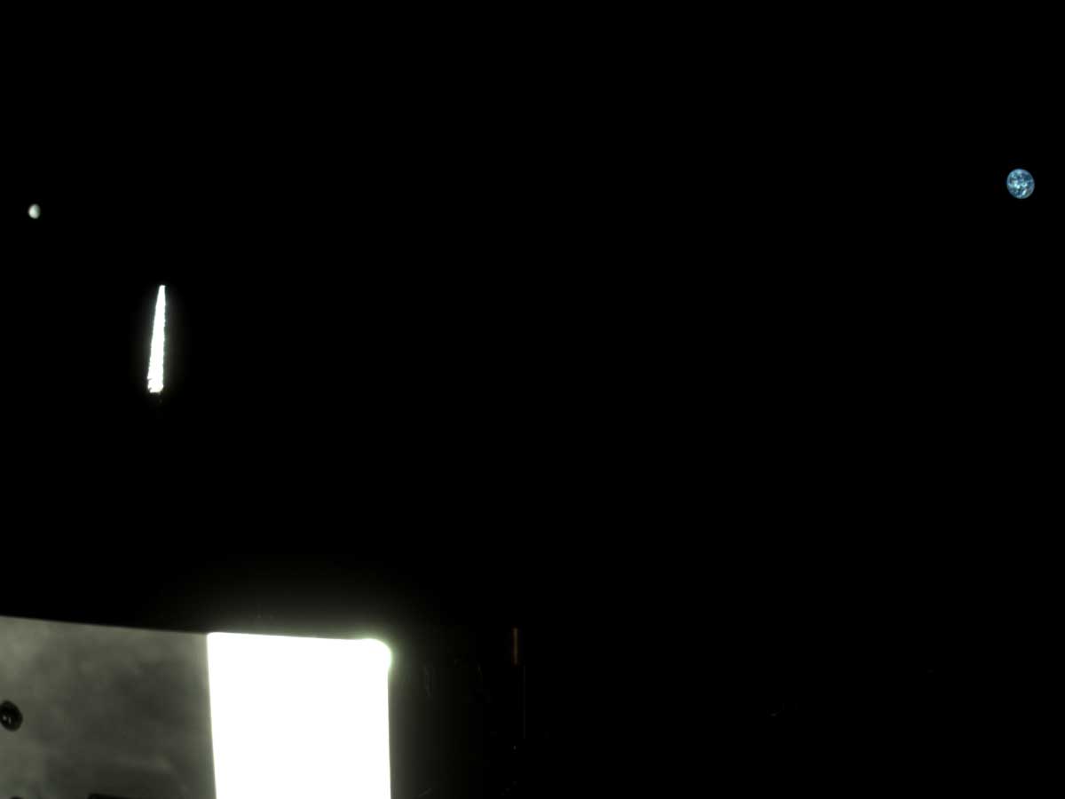 Tierra y Luna observadas por OSIRIS-APEX desde 596.000 kilómetros