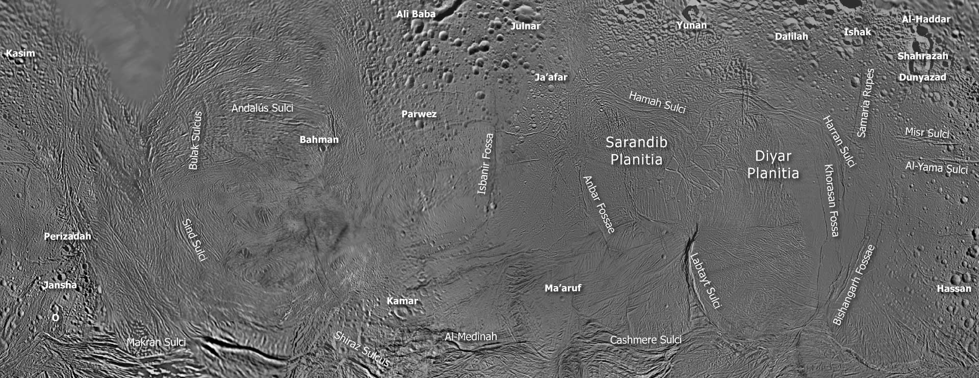 Mapa global de Encélado con nomenclatura oficial de accidentes geológicos